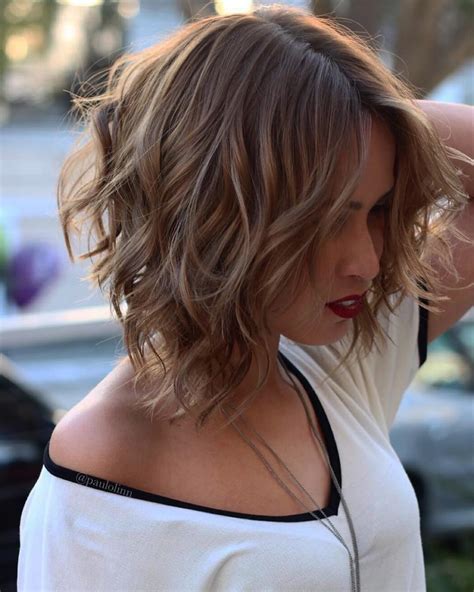 corte de cabelo long bob repicado